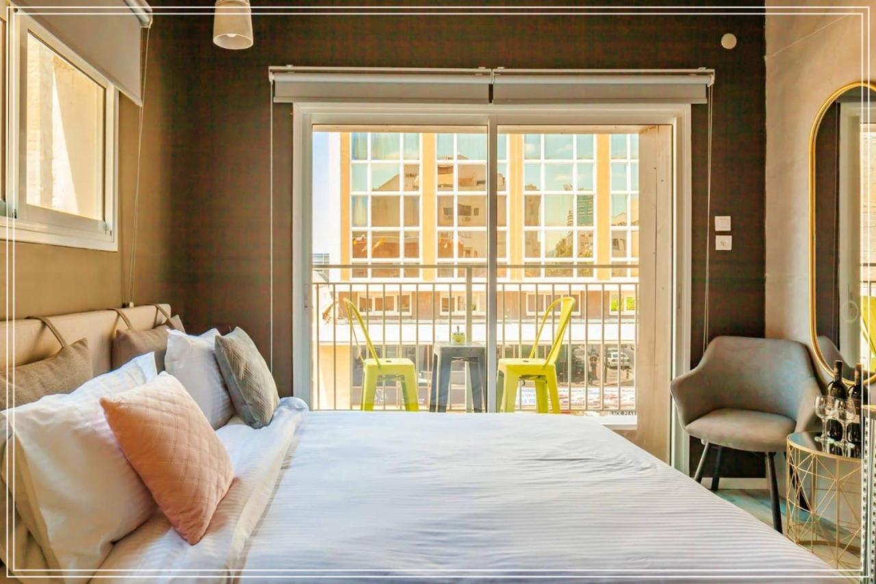 Beach Boutique Hotel And Spa By Tlv Hotels Tel Aviv Ngoại thất bức ảnh